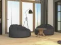 Dwa wygodne fotele typu bean bag i stolik kawowy. Idealne miejsce na relaks, nawet gdy nastąpi **blackout co to** znaczy brak prądu.